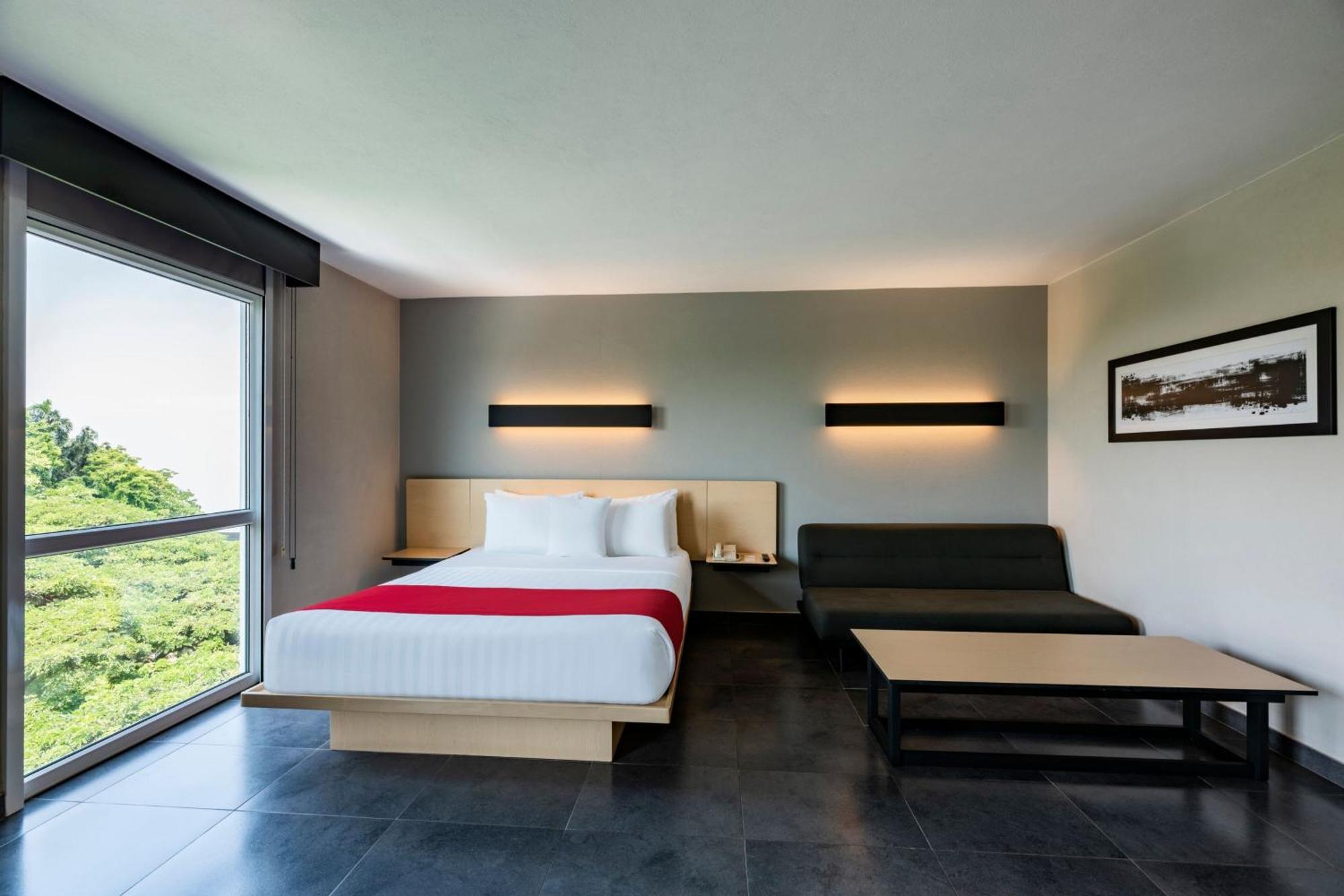 City Express Plus By Marriott Cali Colombia Exterior photo