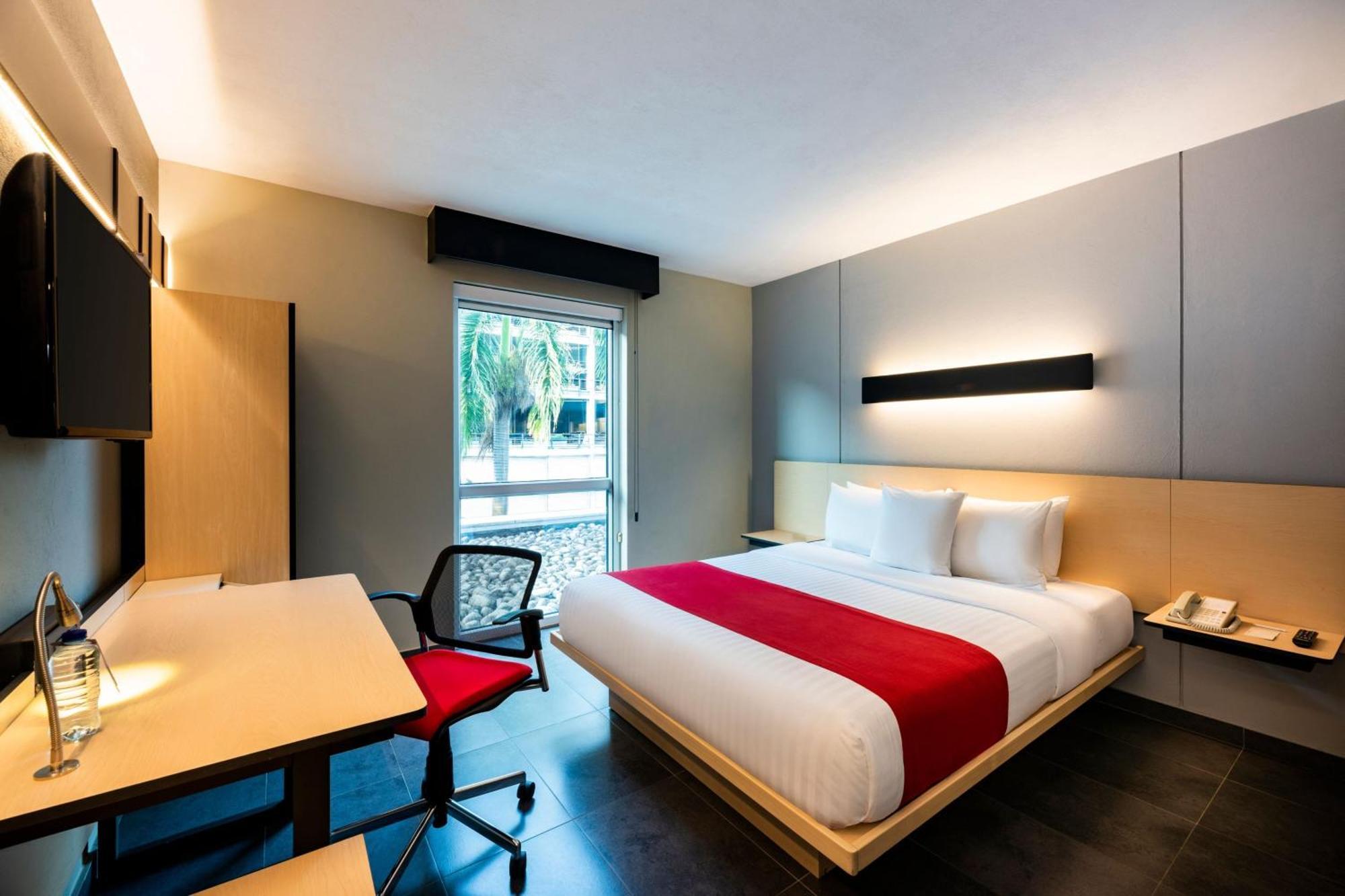 City Express Plus By Marriott Cali Colombia Exterior photo