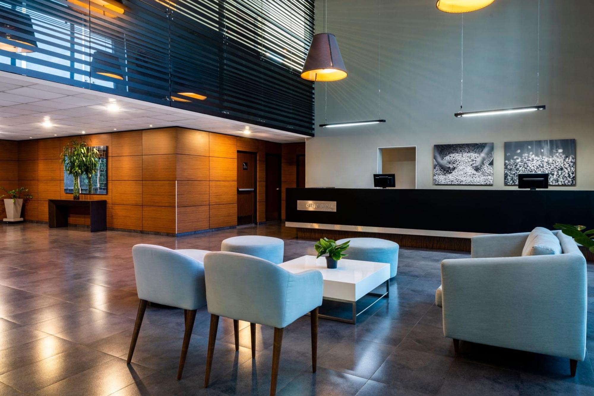City Express Plus By Marriott Cali Colombia Exterior photo